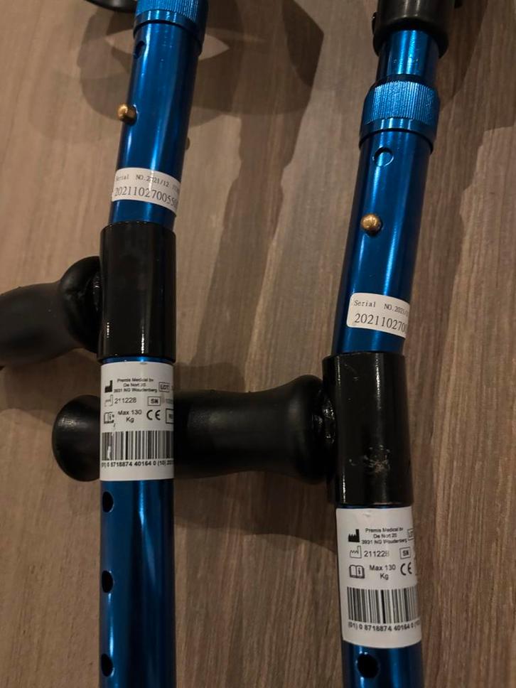 Kinder elleboogkrukken - Verstelbaar, Diversen, Loopkrukken, Zo goed als nieuw, Ophalen