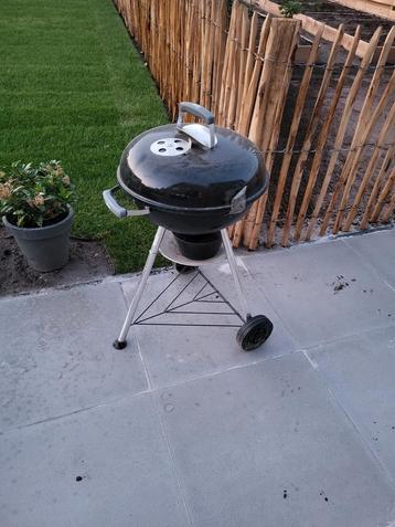 Weber bbq - Compact kettle 47 cm - gratis af te halen beschikbaar voor biedingen
