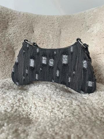 Denim destroyed schoudertas - zwart/grijs. Nieuw cadeautip! beschikbaar voor biedingen