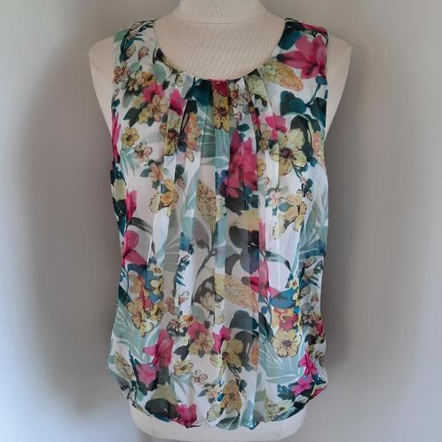 BELLA REGAZZA top ecru bloemen maat M - nieuw -, Kleding | Dames, Tops, Nieuw, Maat 38/40 (M), Beige, Zonder mouw, Ophalen of Verzenden