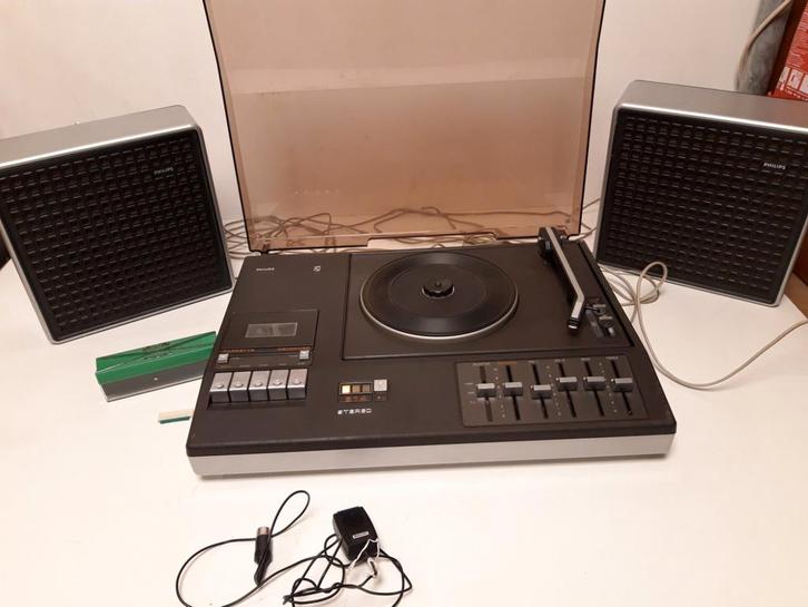 Philips GR814 platenspeler met originele speakers en defect, Audio, Tv en Foto, Platenspelers, Philips, Ophalen of Verzenden