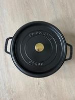Staub pan la cocotte zwart, Huis en Inrichting, Verzenden, Nieuw, Gietijzer, Koekenpan of Braadpan