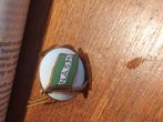 N.A.S.M. pet embleem., Verzamelen, Ophalen of Verzenden, Zo goed als nieuw, Transport, Speldje of Pin