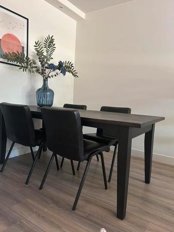 Zwarte houten eettafel - 200cm
