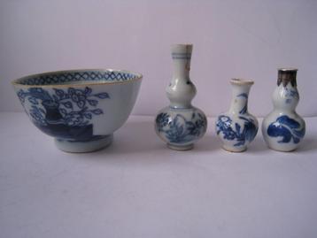 CHINA -  CHINEES ANTIEK PORSELEIN CA. 1700- 1740  beschikbaar voor biedingen
