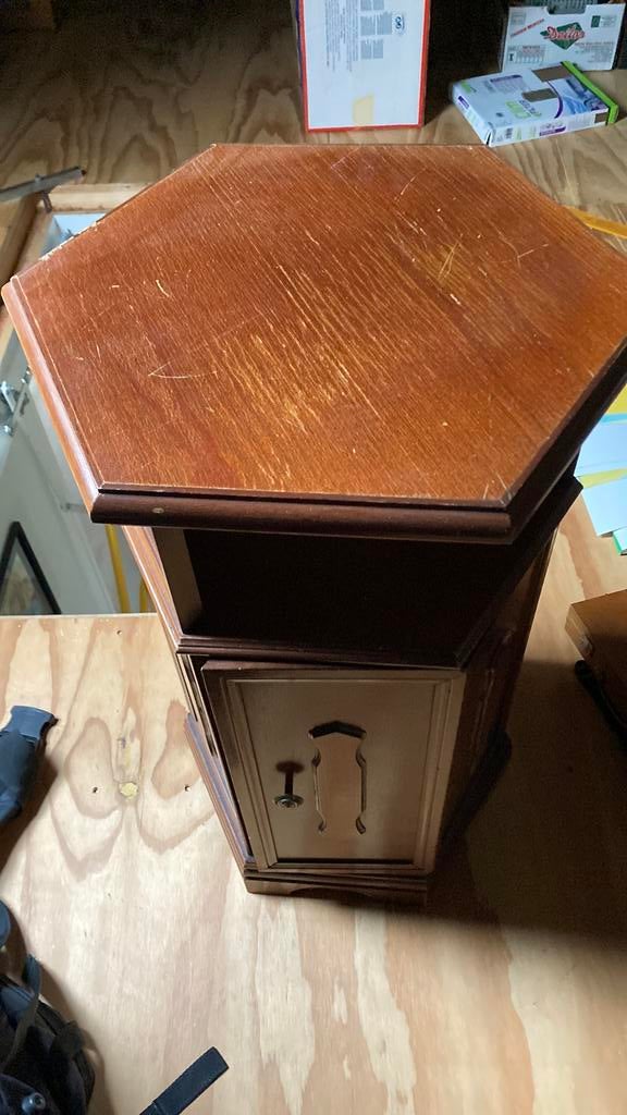 Notenhouten hoekkastje, 100cm hoog, Ophalen of Verzenden