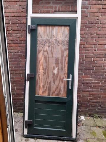 Kunstof deur houtnerf groen hoogte 270 breedte 94 beschikbaar voor biedingen