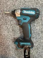 Makita set 18 v met accu 2x en lader, Doe-het-zelf en Verbouw, Gereedschap | Boormachines, Ophalen of Verzenden, Zo goed als nieuw