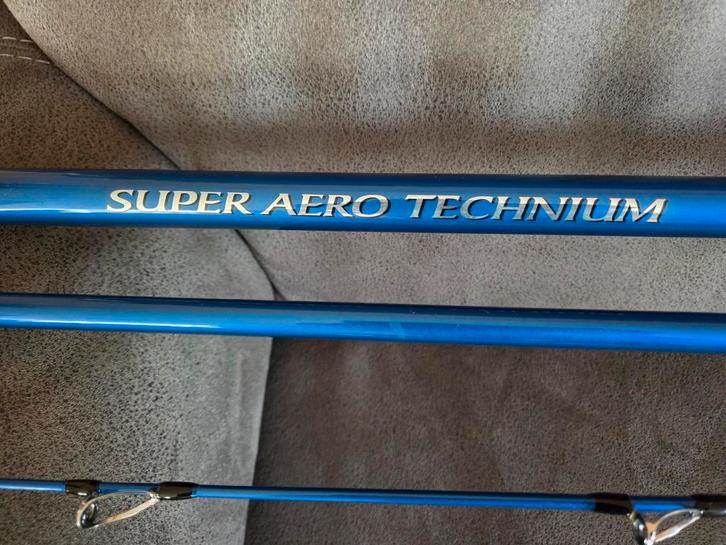 Shimano Super Aero Technium 425TCX-H strandhengel, Watersport en Boten, Hengelsport | Witvissen, Nieuw, Werphengel, Ophalen of Verzenden