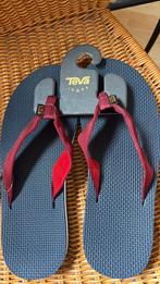 Nieuw! Teva teenslippers maat 42, Slippers, Blauw, Nieuw, Ophalen of Verzenden