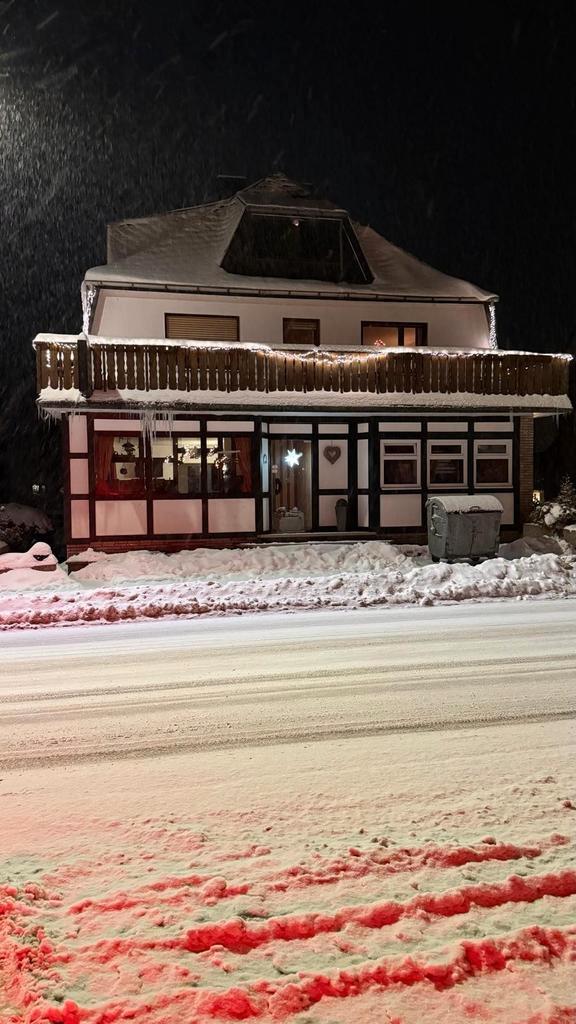 Vakantiewoning te huur in Winterberg, Vakantie, Vakantiehuizen | Duitsland, Sauerland, Overige typen, Dorp, In wintersportgebied