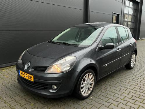 Renault Clio 1.4-16V Dynamique Luxe - Airco - 5-deurs, Auto's, Renault, Bedrijf, Te koop, Clio, ABS, Airbags, Airconditioning