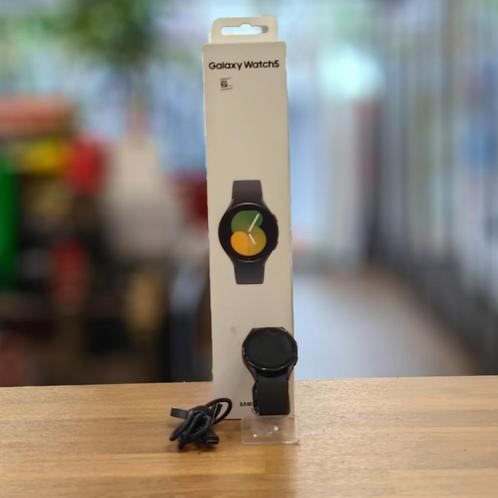 Samsung Galaxy Watch 5 - In Goede Staat, Sieraden, Tassen en Uiterlijk, Smartwatches, Zo goed als nieuw