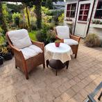 Rieten Bistroset - 2 Stoelen + Tafeltje, Huis en Inrichting, Stoelen, Ophalen, Gebruikt, Bruin, Twee