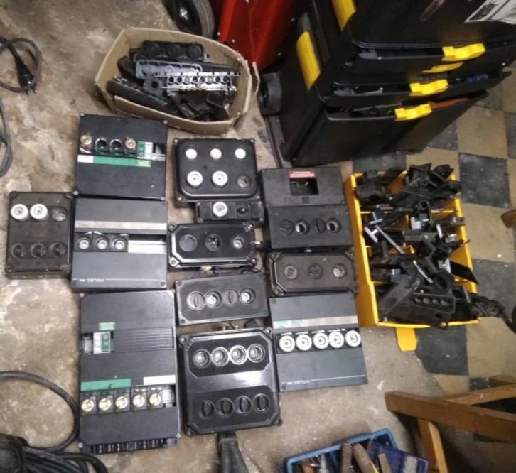 divers Electrotechnisch schakelmateriaal, Doe-het-zelf en Verbouw, Elektra en Kabels, Ophalen of Verzenden