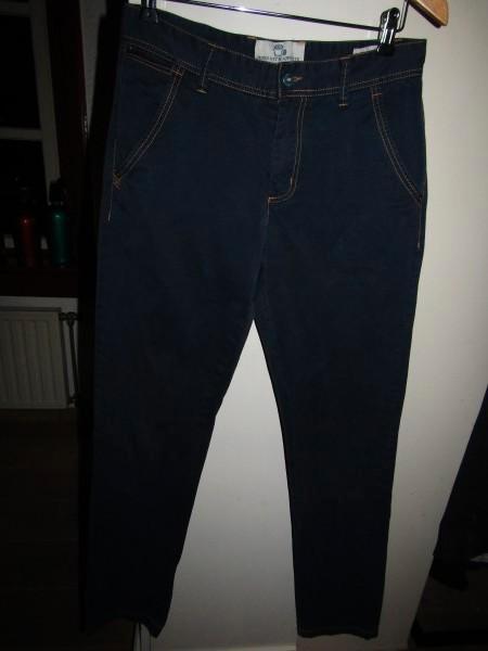 F1505 BORN WITH APPETITE mt W30 L34 chino donkerblauw, Kleding | Heren, Spijkerbroeken en Jeans, Zo goed als nieuw, W32 (confectie 46) of kleiner
