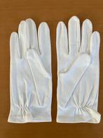 KMAR Koninklijke Marechaussee Ceremonie Handschoenen, Ophalen of Verzenden, Marechaussee, Nederland, Kleding of Schoenen
