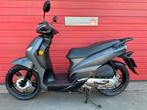 Super mooie Peugeot tweet rs slechts 3500km 1e eigenaar, Fietsen en Brommers, Scooters | Peugeot, Ophalen, Overige modellen, Maximaal 45 km/u