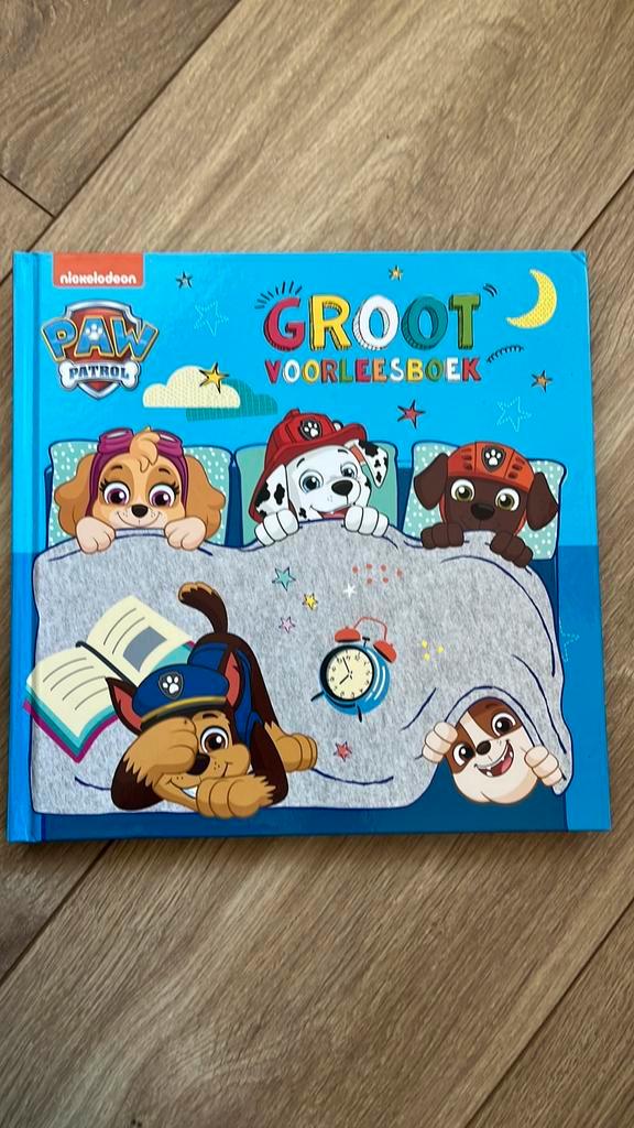 Groot voorleesboek Paw Patrol, Boeken, Kinderboeken | Jeugd | onder 10 jaar, Zo goed als nieuw, Fictie algemeen, Ophalen of Verzenden
