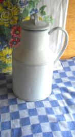 oude emaille kan/ wit emaille melkbus/ kan 2,5 liter, Antiek en Kunst, Antiek | Emaille, Ophalen of Verzenden