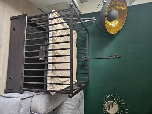Fijne baby box, Kinderen en Baby's, Boxen, Gebruikt, Rechthoekig, In hoogte verstelbaar, Boxkleed, Lade, Ophalen