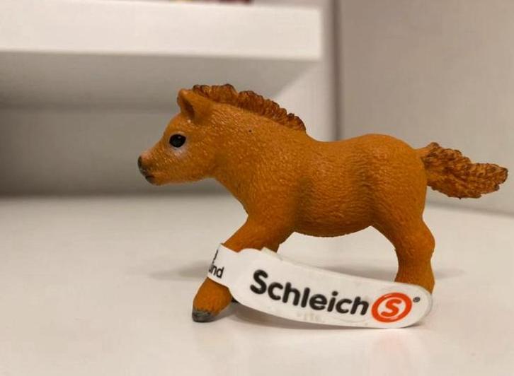 Schleich Shetlander Veulen met Vaan ~ 13777, Verzamelen, Dierenverzamelingen, Zo goed als nieuw, Beeldje of Figuurtje, Paard, Ophalen of Verzenden