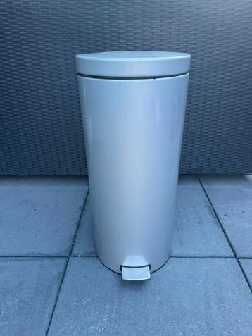 Brabantia Pendaal emmer 30 liter beschikbaar voor biedingen