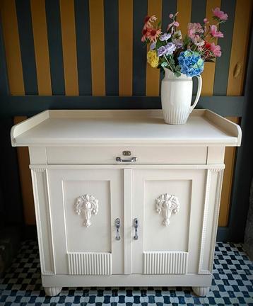 Schitterende commode! beschikbaar voor biedingen