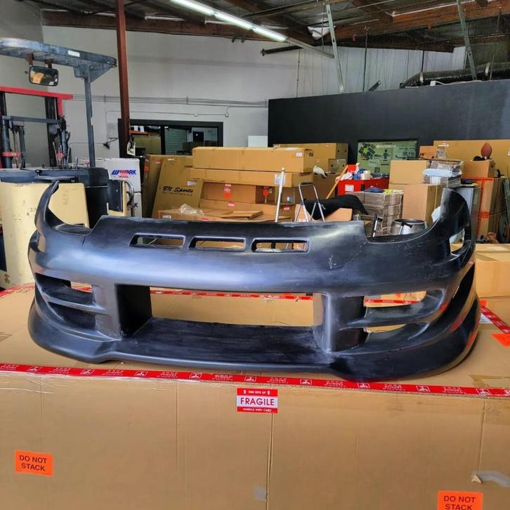 Pitroad M voorbumper - Mitsubishi 3000GT GTO, Auto diversen, Tuning en Styling, Ophalen of Verzenden