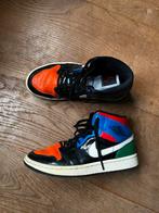 Nike air Jordan 1 mid multi patent maat 38,5, Nike Air Jordan, Ophalen of Verzenden, Gedragen, Sneakers of Gympen