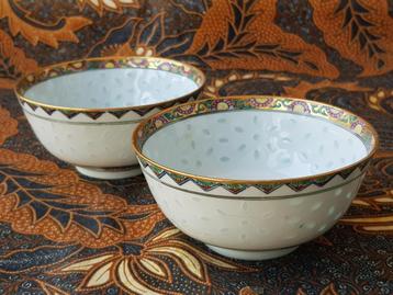 Mooi stel oude Chinese rijstkommen van porselein 11,5 cm. beschikbaar voor biedingen