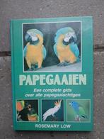 Boek over papegaaien., Ophalen, Zo goed als nieuw, Vogels