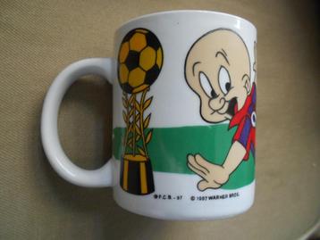 3 bekers F.C.B sport Elmer Fudd en Daffy Duck Sylvester 1997 beschikbaar voor biedingen