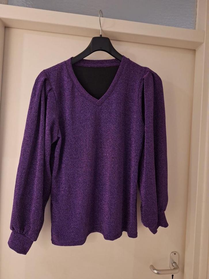 Super Mooi Paars Glitter shirt pofmouw maat 46/48, Kleding | Dames, T-shirts, Zo goed als nieuw, Maat 46/48 (XL) of groter, Paars