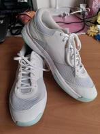 Sportschoenen van Puma, maat 41, Kleding | Dames, Zo goed als nieuw, Puma, Verzenden, Wit