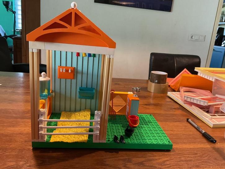 Te koop van LEGO Scala : een paardestal met attributen., Kinderen en Baby's, Speelgoed | Duplo en Lego, Gebruikt, Lego, Losse stenen