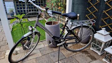 damesfiets beschikbaar voor biedingen