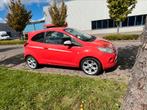 Ford Ka 1.2 69pk 2011 Rood, Auto's, Ford, Voorwielaandrijving, 1242 cc, 4 cilinders, 4 stoelen