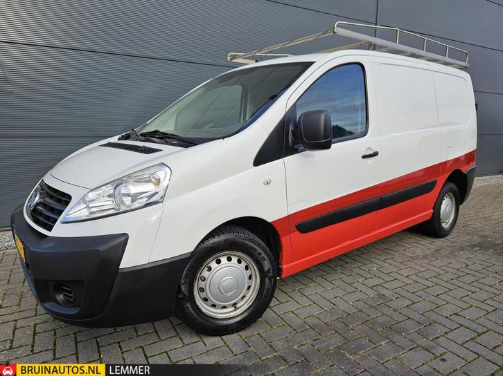 Fiat Scudo 1.6 JTD Airco cruise 90 pk Inrichting trekhaak, Auto's, Bestelauto's, Bedrijf, Te koop, ABS, Airconditioning, Alarm
