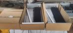Twee Jaga Strada Wand convectoren, Doe-het-zelf en Verbouw, Ophalen, 30 tot 80 cm, Radiator, Nieuw