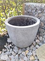 Te koop winterharde bloempot, Tuin en Terras, Ophalen, Zo goed als nieuw, Rond, Steen