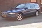 Volvo V70 2.4 D5 Geartronic Comfort Line '02 Leder ZO MEE, Auto's, Volvo, Beige, 179 €/maand, Blauw, 163 pk
