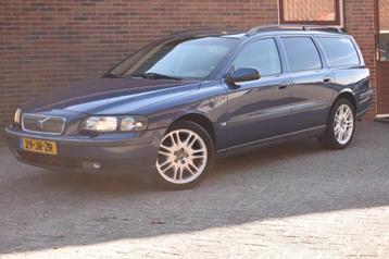 Volvo V70 2.4 D5 Geartronic Comfort Line '02 Leder ZO MEE beschikbaar voor biedingen