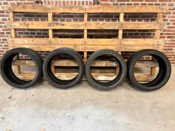 Set Continental Allseason 235-35-19 beschikbaar voor biedingen