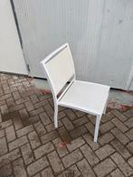 Witte tuinstoel van textileen en aluminium stapelbaar zgan, Ophalen of Verzenden, Zo goed als nieuw, Aluminium, Stapelbaar
