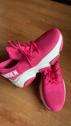 Steve Madden sneakers hard rosé maat 36 vallen groot, Ophalen of Verzenden, Zo goed als nieuw, Roze, Sneakers of Gympen