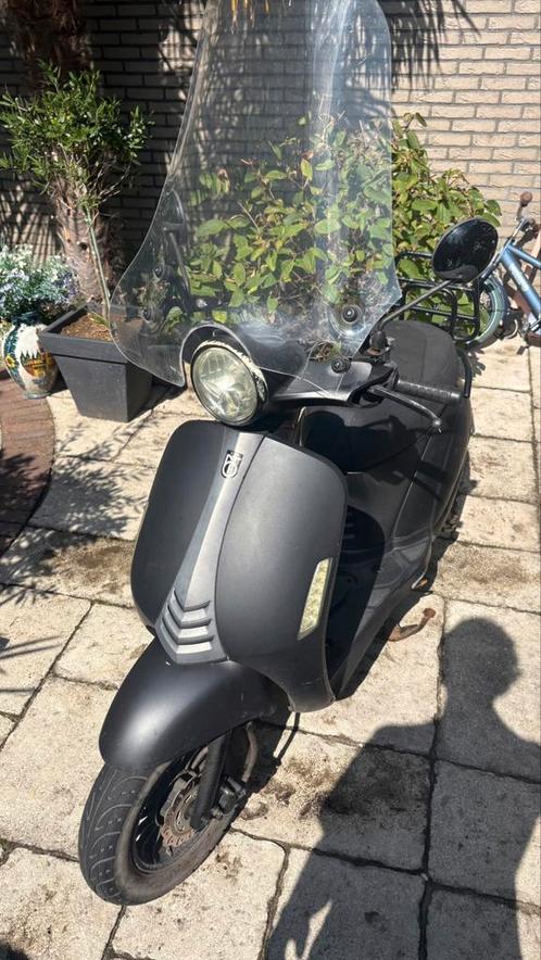 BTC Riva 2 (NIEUWE BANDEN), Fietsen en Brommers, Snorfietsen en Snorscooters, Gebruikt, Overige merken, Ophalen