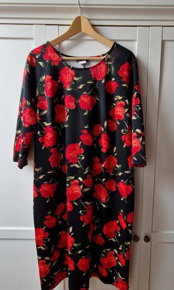 Gebloemde jurk maat 46 beschikbaar voor biedingen