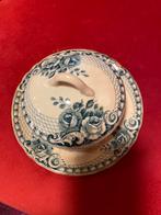 Societe ceramique Maastricht,”Peacook”antieke botervloot,, Ophalen of Verzenden