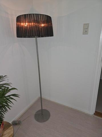 Leuke lampenset  beschikbaar voor biedingen